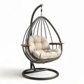 Hangstoel met kussen en houten armleuningen van staal en textielkleur beige 90 x 80 x 120cm